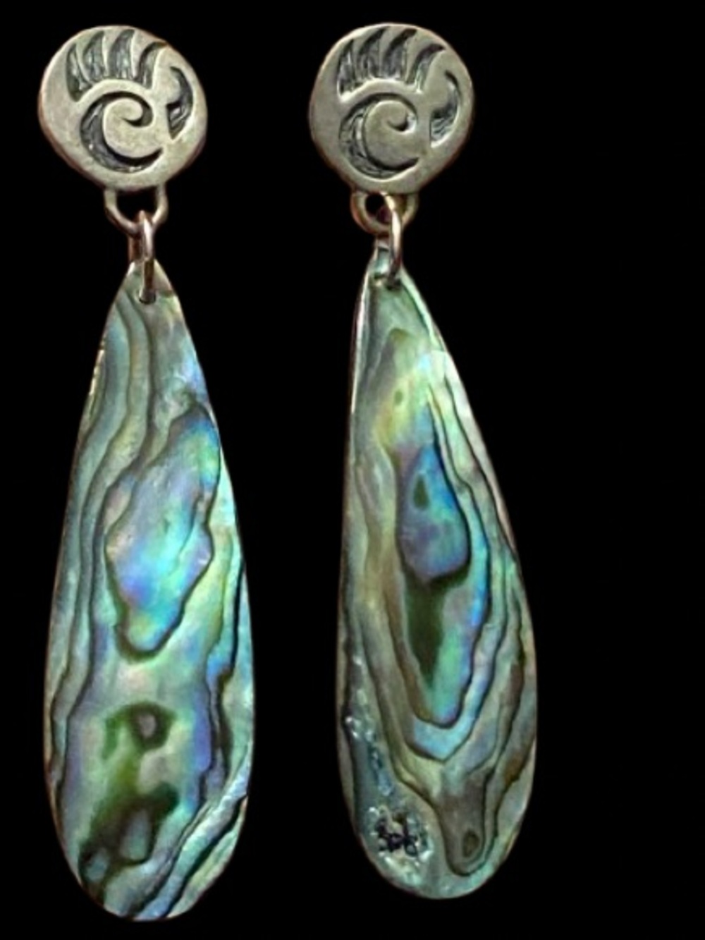 Vintage Hand Crafted Abalone Teardrop Dangle Earrings Iridescent Green